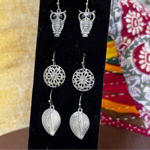 Silver Toned Owl and Leaf Earrings Set